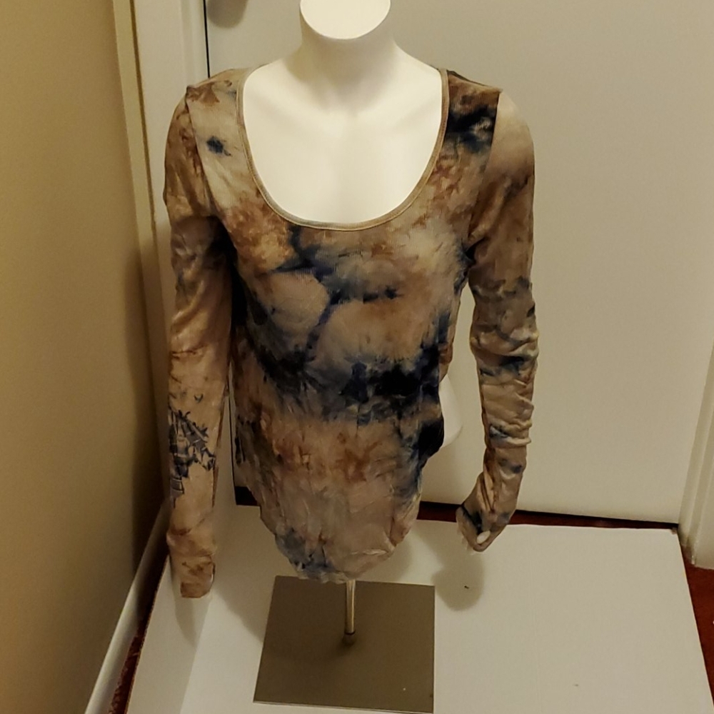 NWT: Earthbound Trading Open Side Shirt